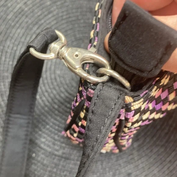 Purple, yellow and black, the sack wristlet - Picture 5 of 6